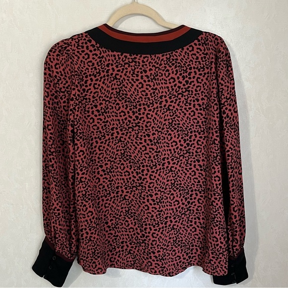 Express Top Blouse Burgundy and Black Tiger Graphic Blouse Relaxed Fit - Picture 2 of 5